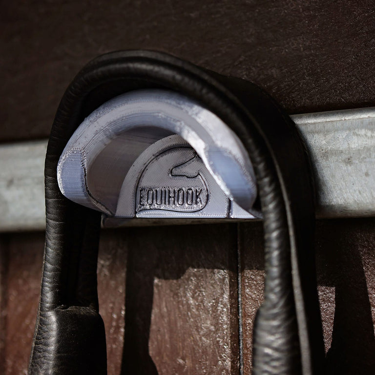 EquiHook Magnetic Bridle Hook - Shiny Grey