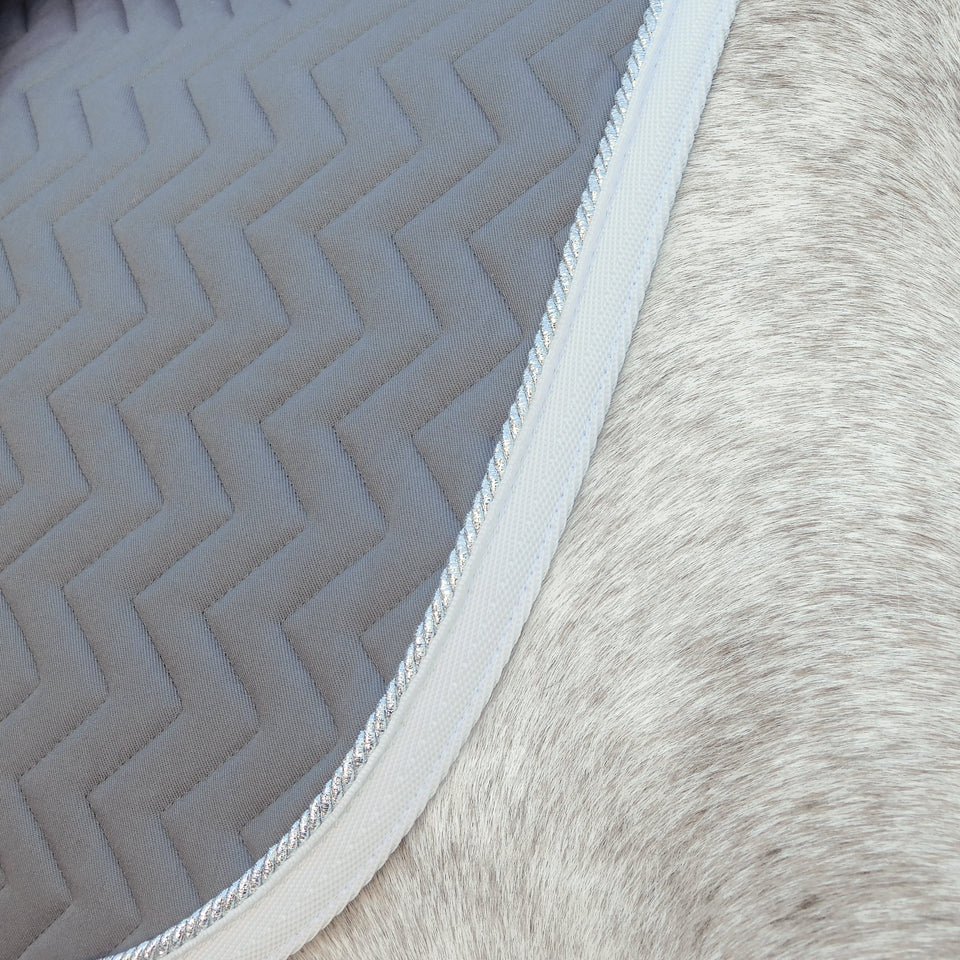 Equiport Chevron Jumping Saddle Cloth - Mid Grey