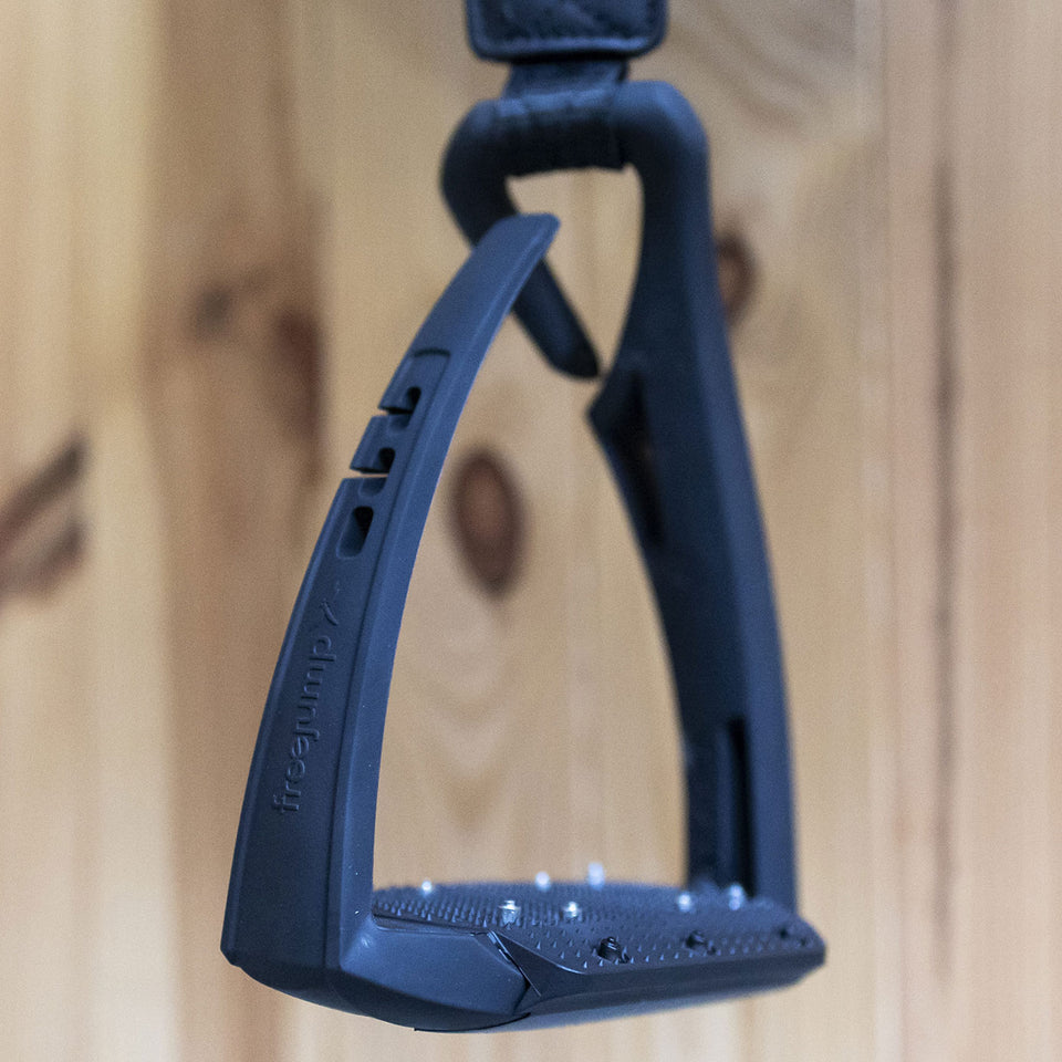 Freejump Soft'Up Pro Plus Stirrups - Black