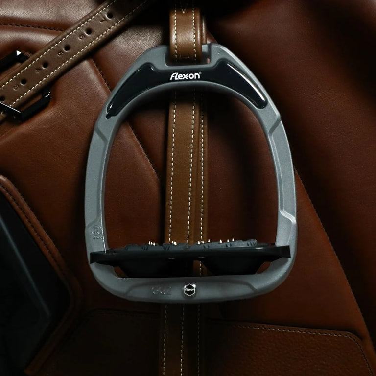 Flex-On Green Composite Stirrups - Grey/Black