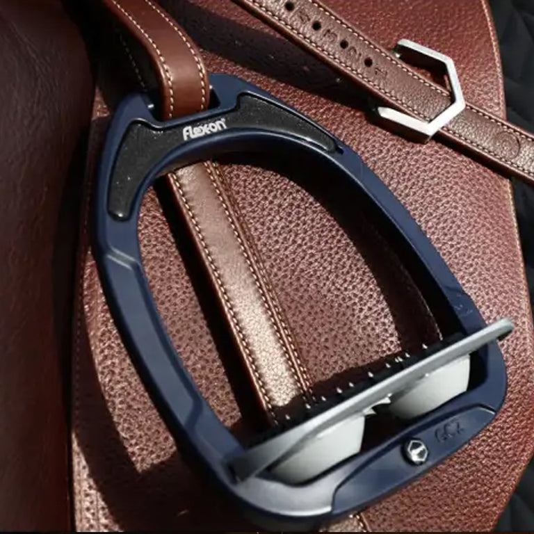 Flex-On Green Composite Stirrups - Navy/Grey