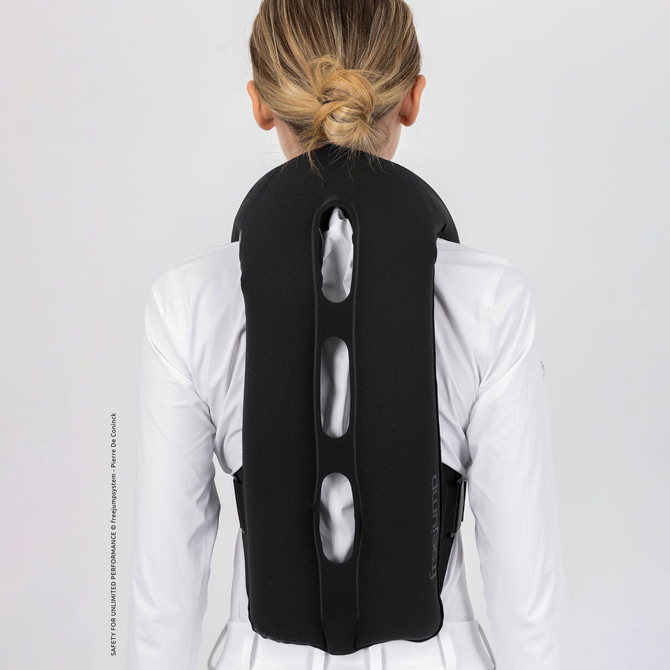 Freejump Plume Air Vest - Black