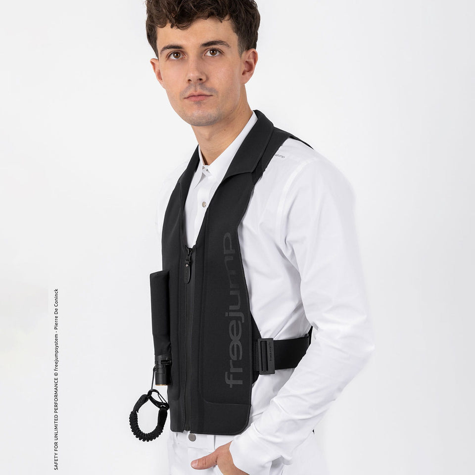 Freejump Plume Air Vest - Black