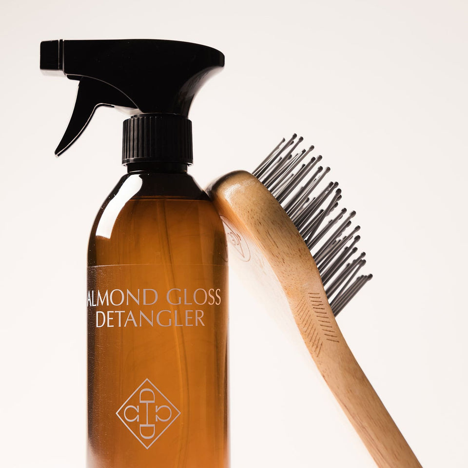 Grooming Deluxe Almond Gloss Detangler