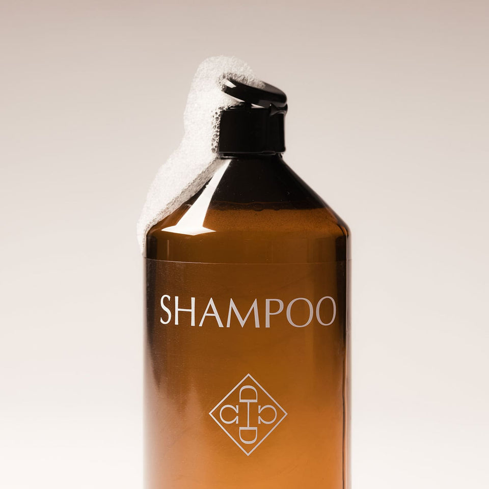 Grooming Deluxe Almond Gloss Shampoo