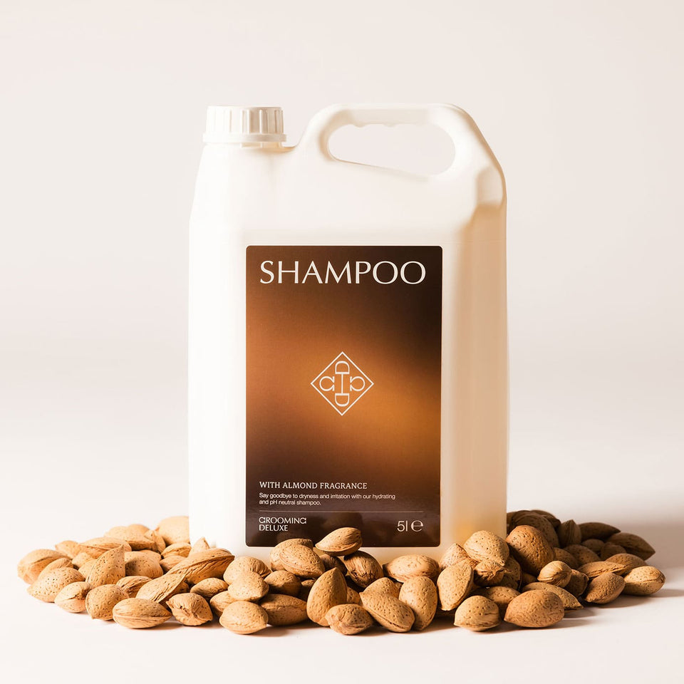 Grooming Deluxe Almond Gloss Shampoo