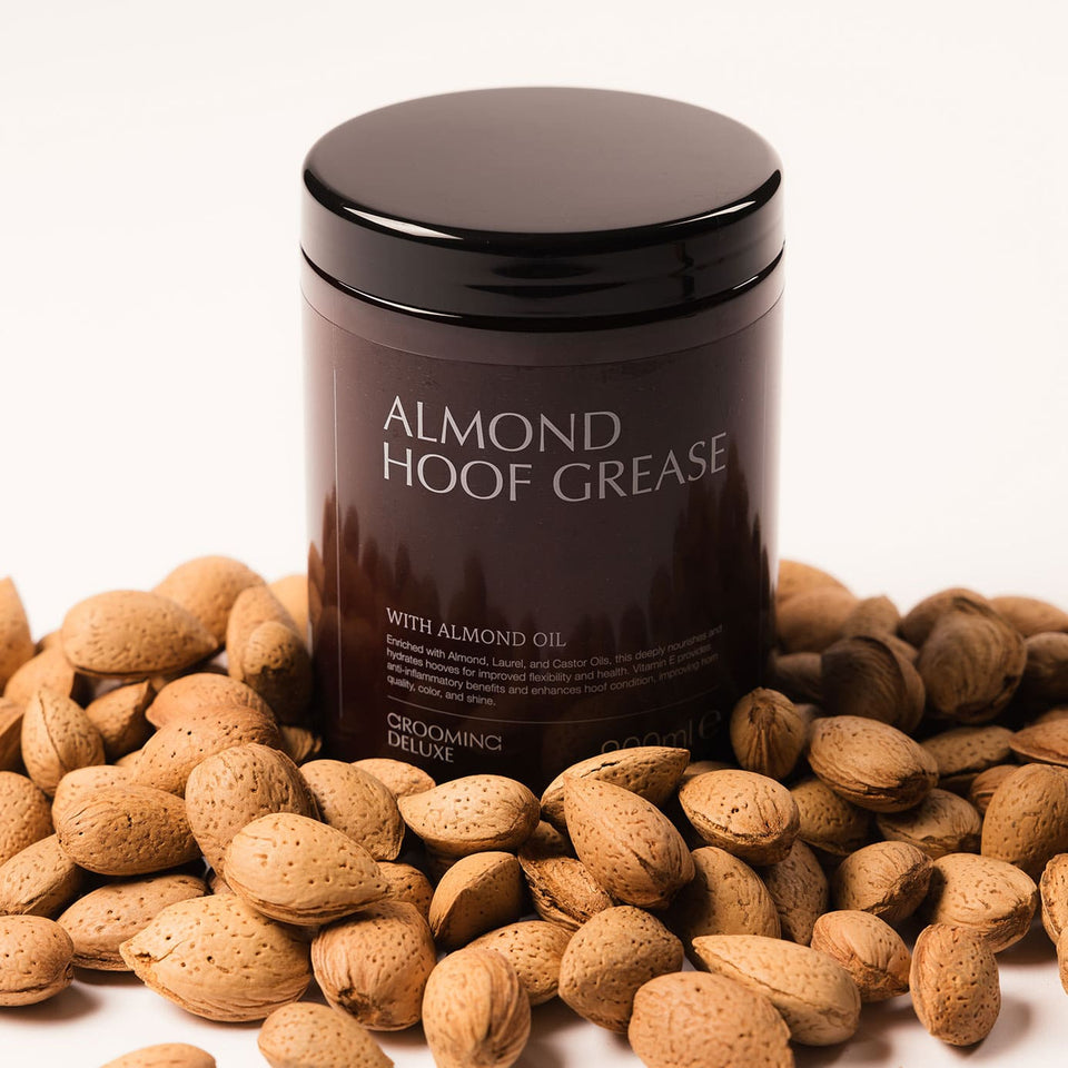 Grooming Deluxe Almond Hoof Grease