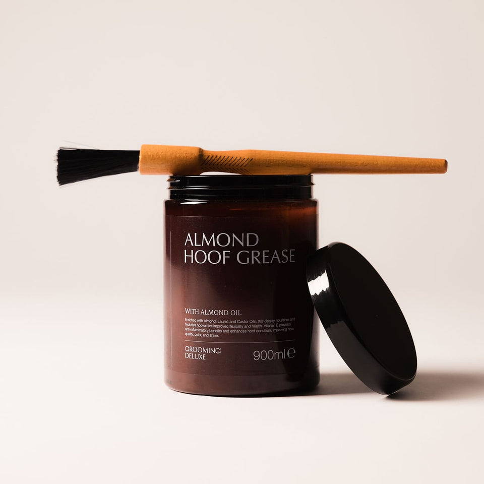 Grooming Deluxe Almond Hoof Grease