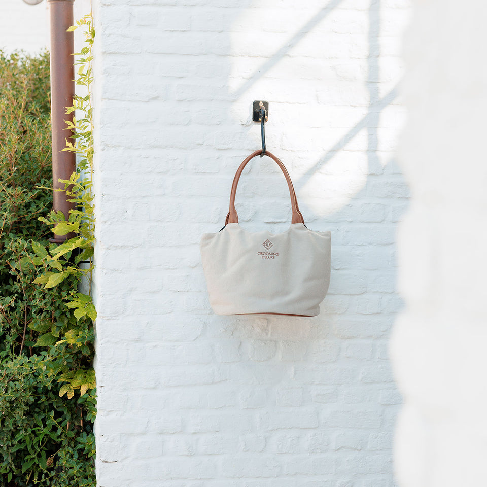 Grooming Deluxe Canvas Grooming Bag - Beige