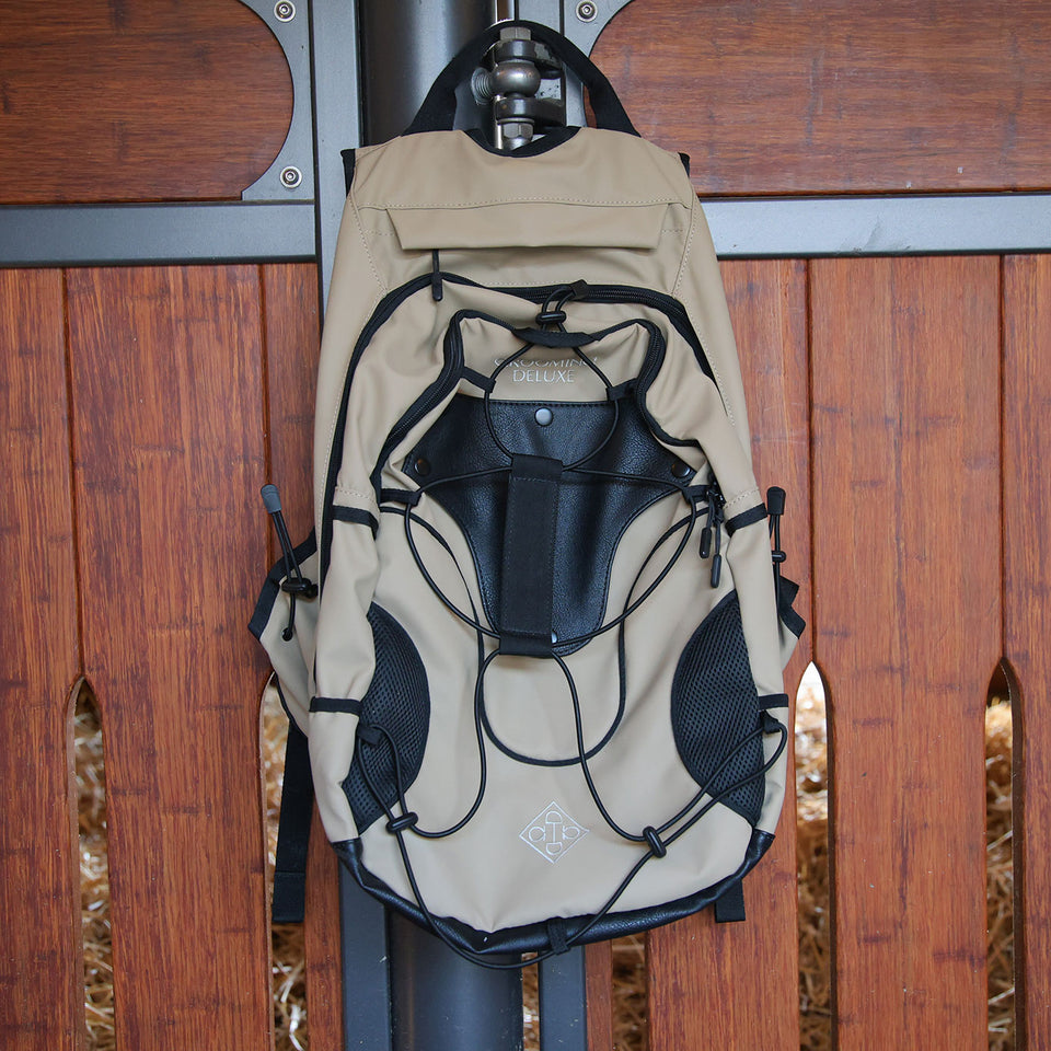 Grooming Deluxe Grooming Backpack - Beige