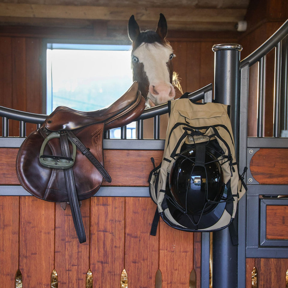 Grooming Deluxe Grooming Backpack - Beige