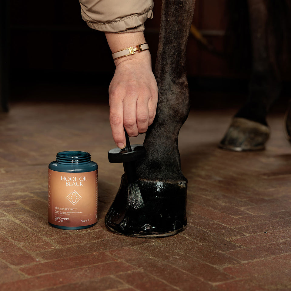 Grooming Deluxe Hoof Oil Shine - Black 500ml