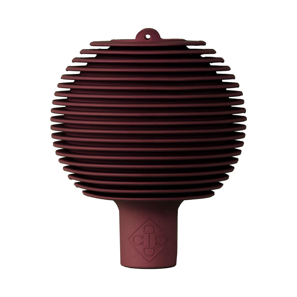 Grooming Deluxe Rubber Ball Pro Lead and Wall Protector - Bordeaux