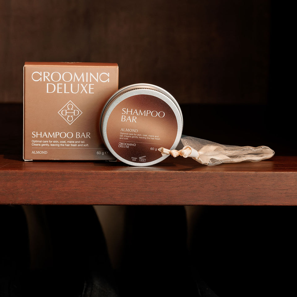 Grooming Deluxe Shampoo Bar - Almond