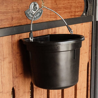 Grooming Deluxe Flat Back Water Bucket 18L - Black