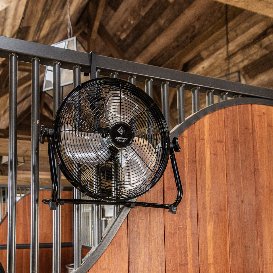 Grooming Deluxe Wireless Fan and Charger