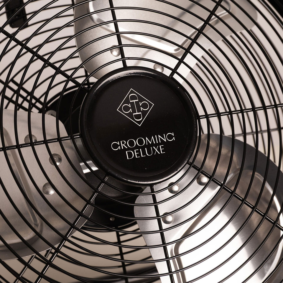 Grooming Deluxe Wireless Fan and Charger