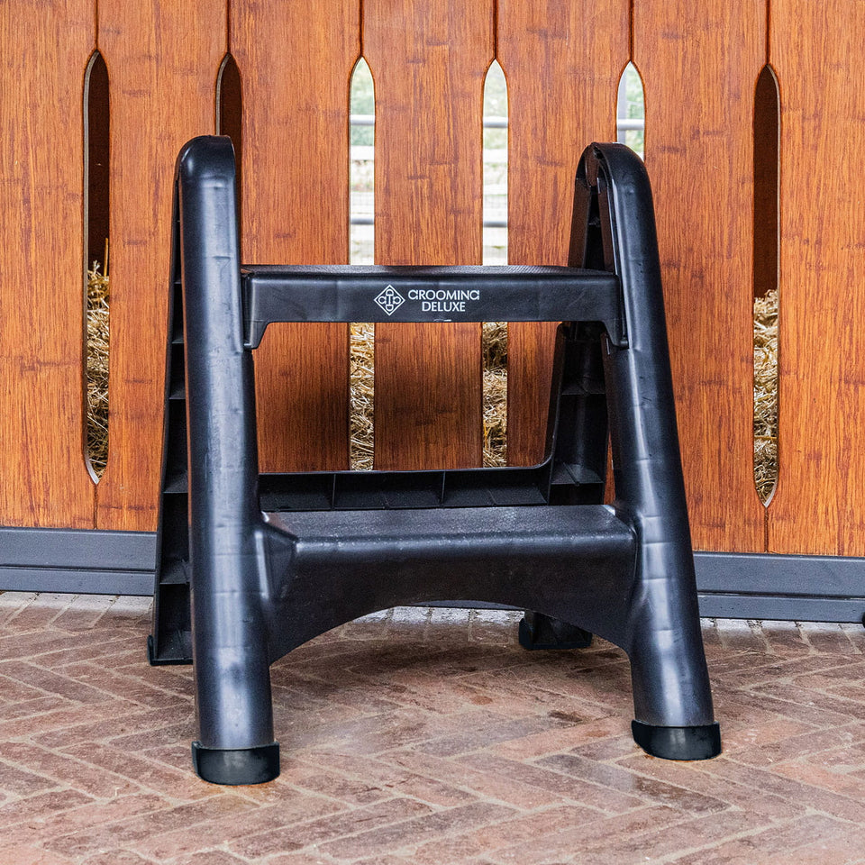 Grooming Deluxe Foldable Steps 58cm - Black