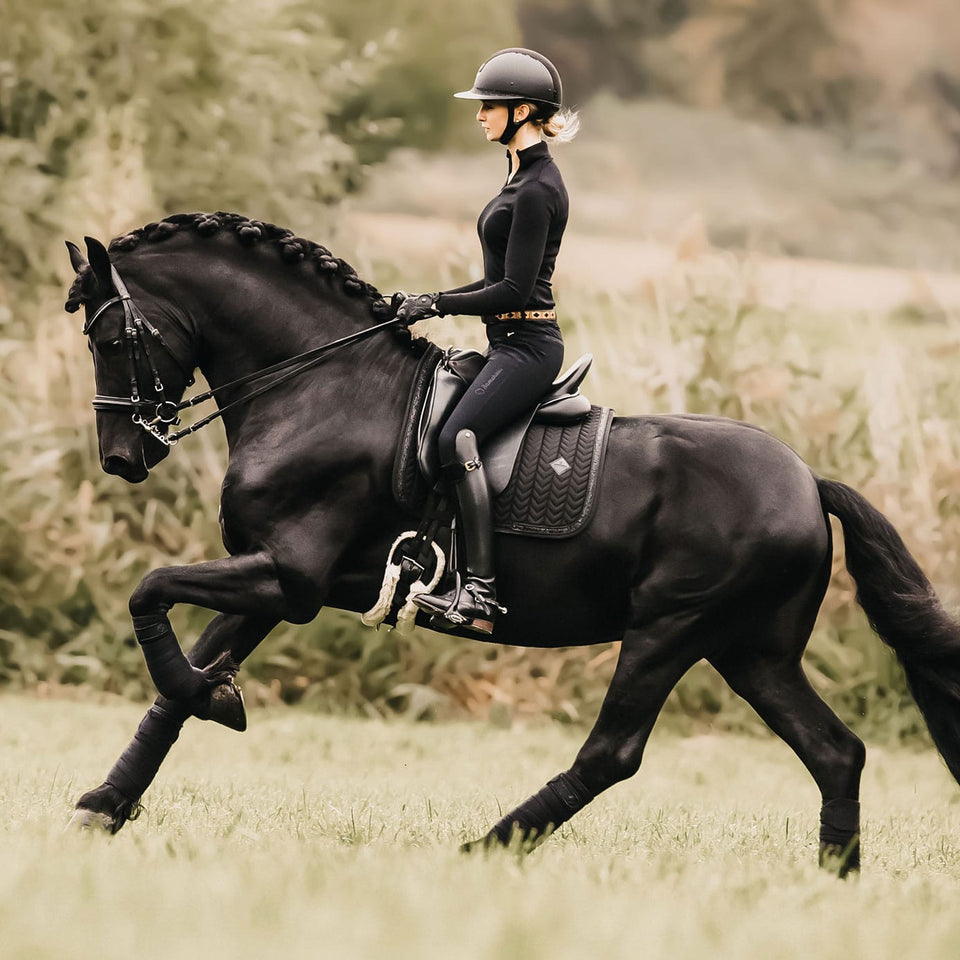 Kentucky Horsewear Glitter and Stone Dressage Saddle Cloth - Black