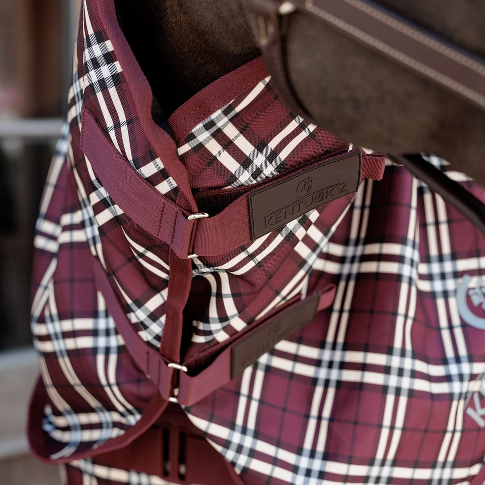 Kentucky Horsewear All Weather Comfort Turnout Neck Cover 100g - Bordeaux