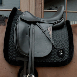 Kentucky Horsewear Faux Fur Trim Dressage Saddle Cloth - Black