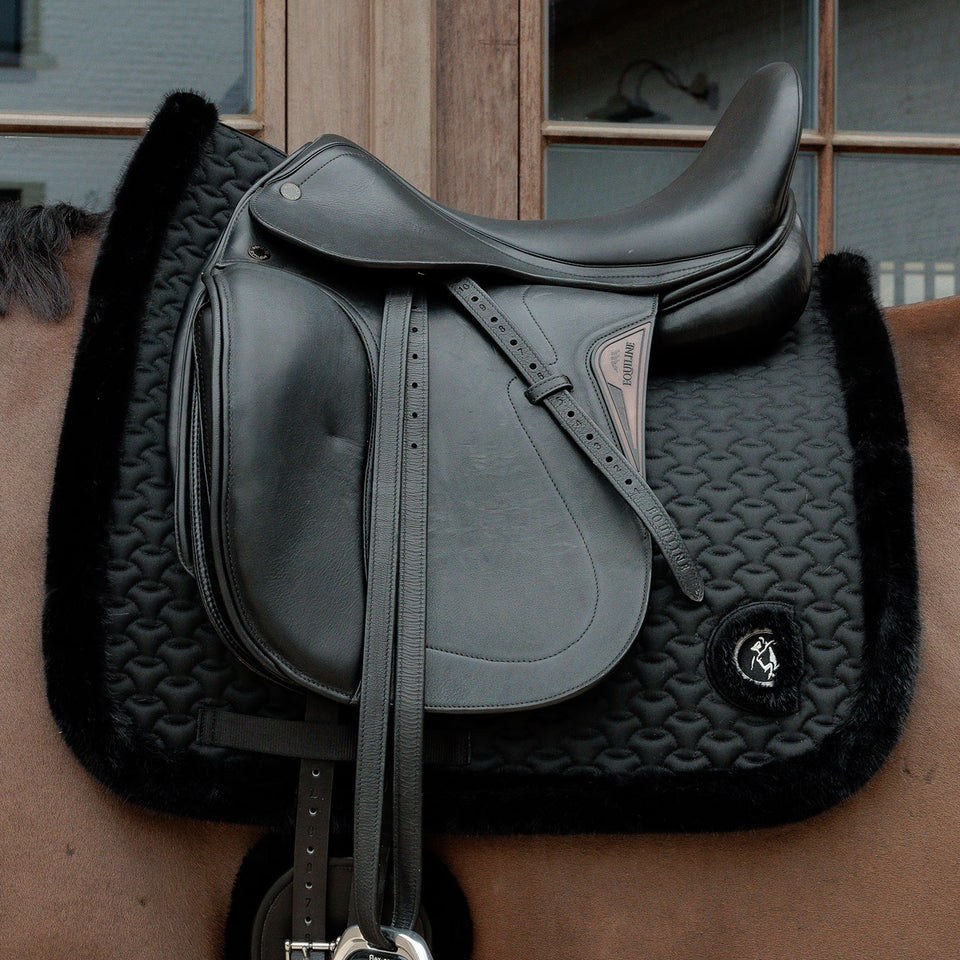 Kentucky Horsewear Faux Fur Trim Dressage Saddle Cloth - Black
