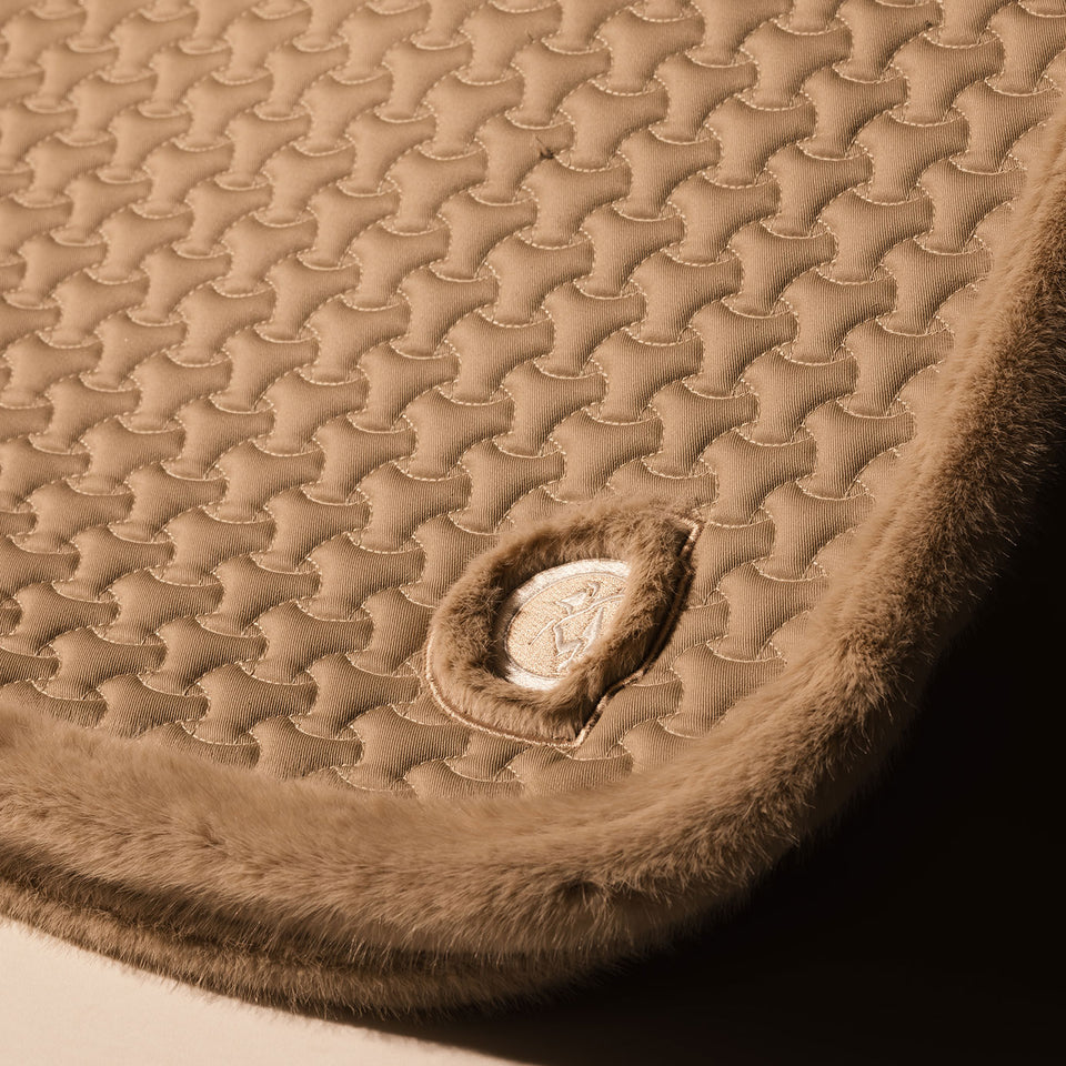 Kentucky Horsewear Faux Fur Trim Jumping Saddle Cloth - Beige