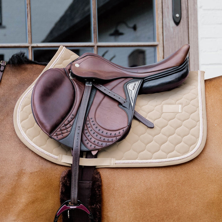 Kentucky Horsewear Onion Quilt Rubber Logo Jumping Saddle Cloth - Beige