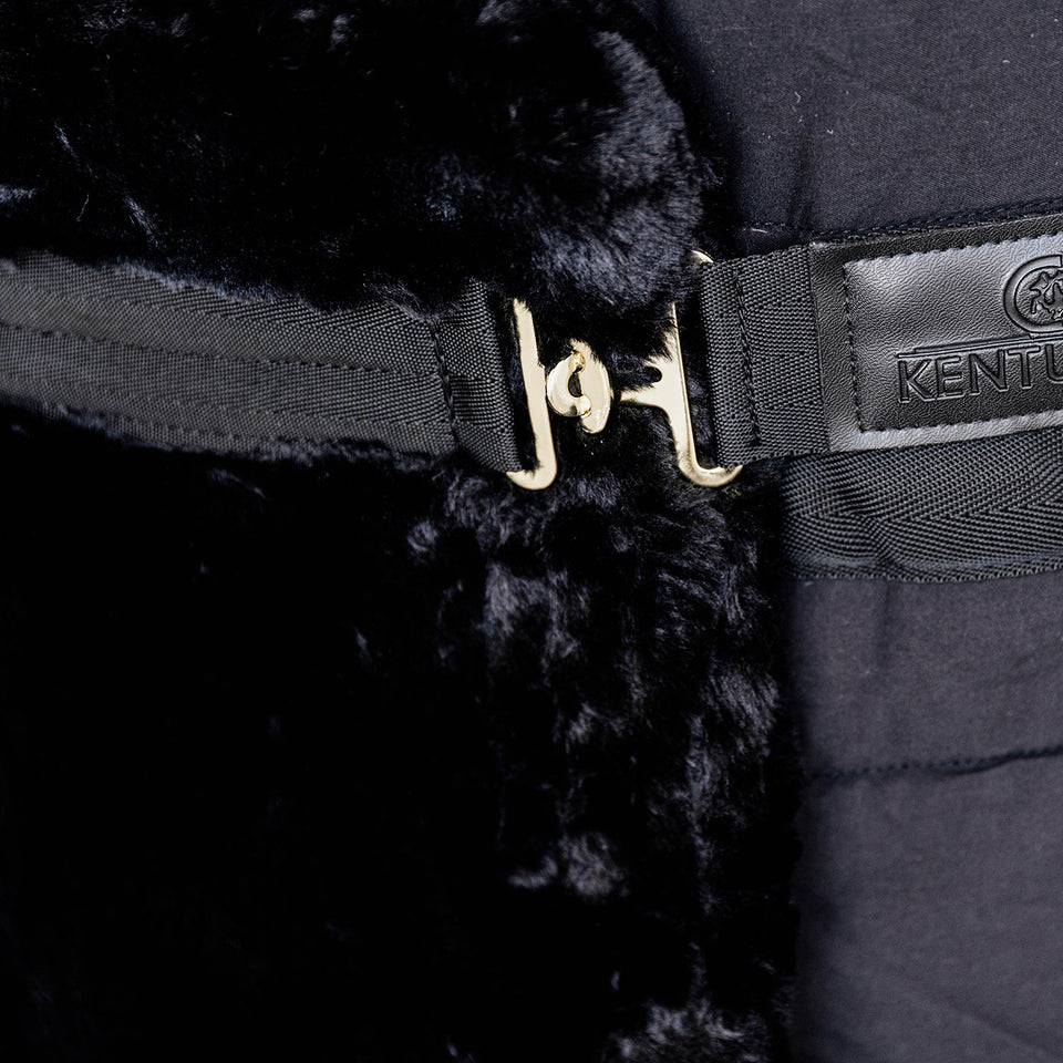 Kentucky Horsewear Sheepskin Chest Expander - 1 Buckle - Black