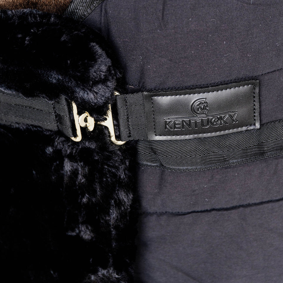 Kentucky Horsewear Sheepskin Chest Expander - 1 Buckle - Black