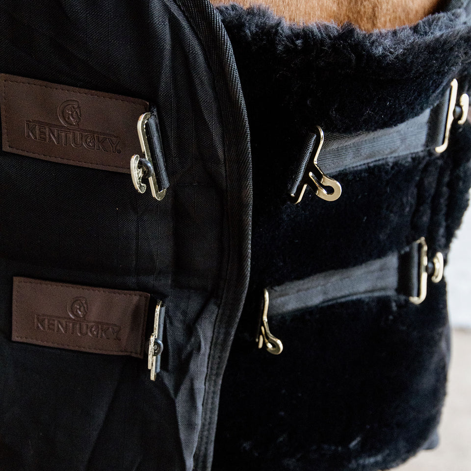 Kentucky Horsewear Sheepskin Chest Expander - 2 Buckles - Black