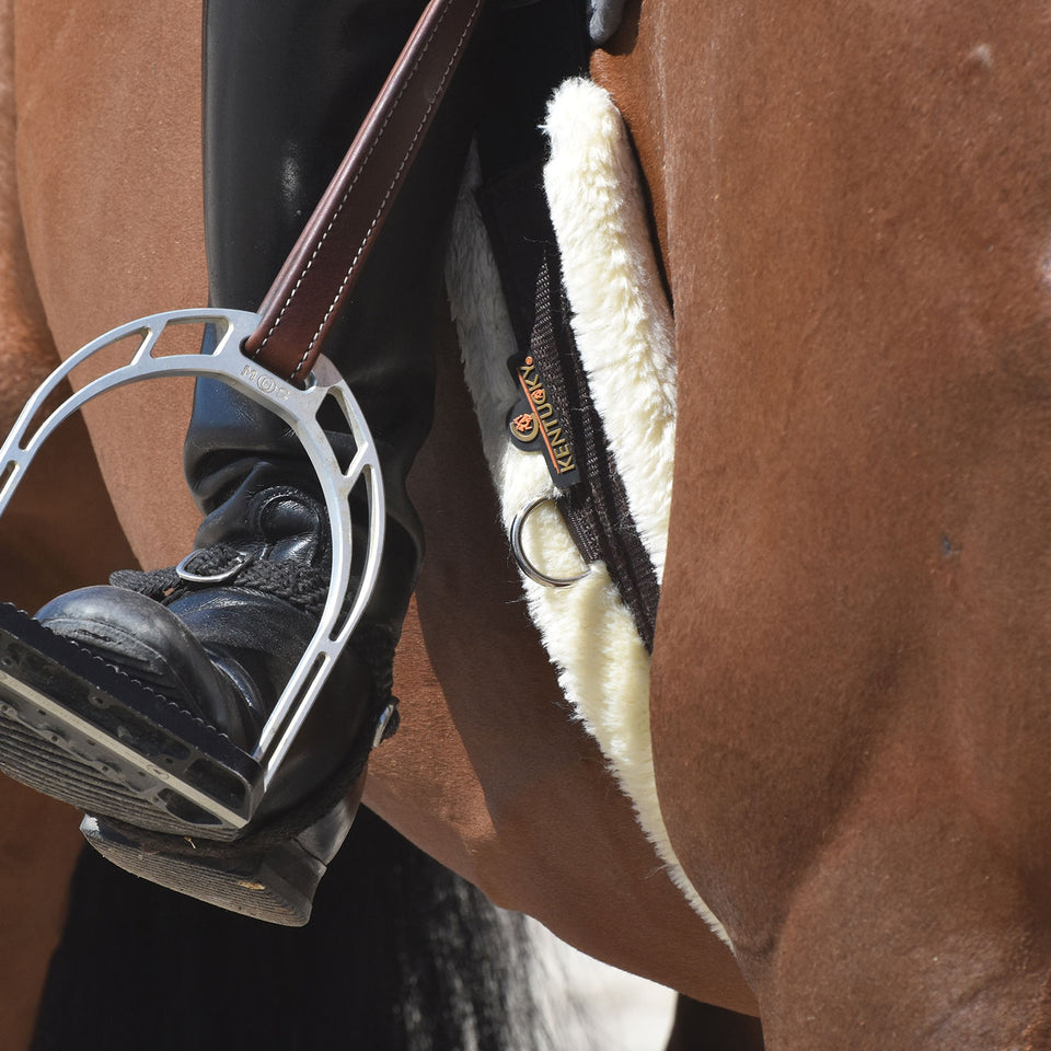 Kentucky Horsewear Sheepskin Girth - Black/Natural