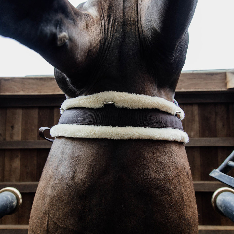 Kentucky Horsewear Sheepskin Girth - Brown/Natural