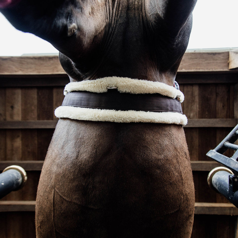 Kentucky Horsewear Sheepskin Girth - Brown/Natural