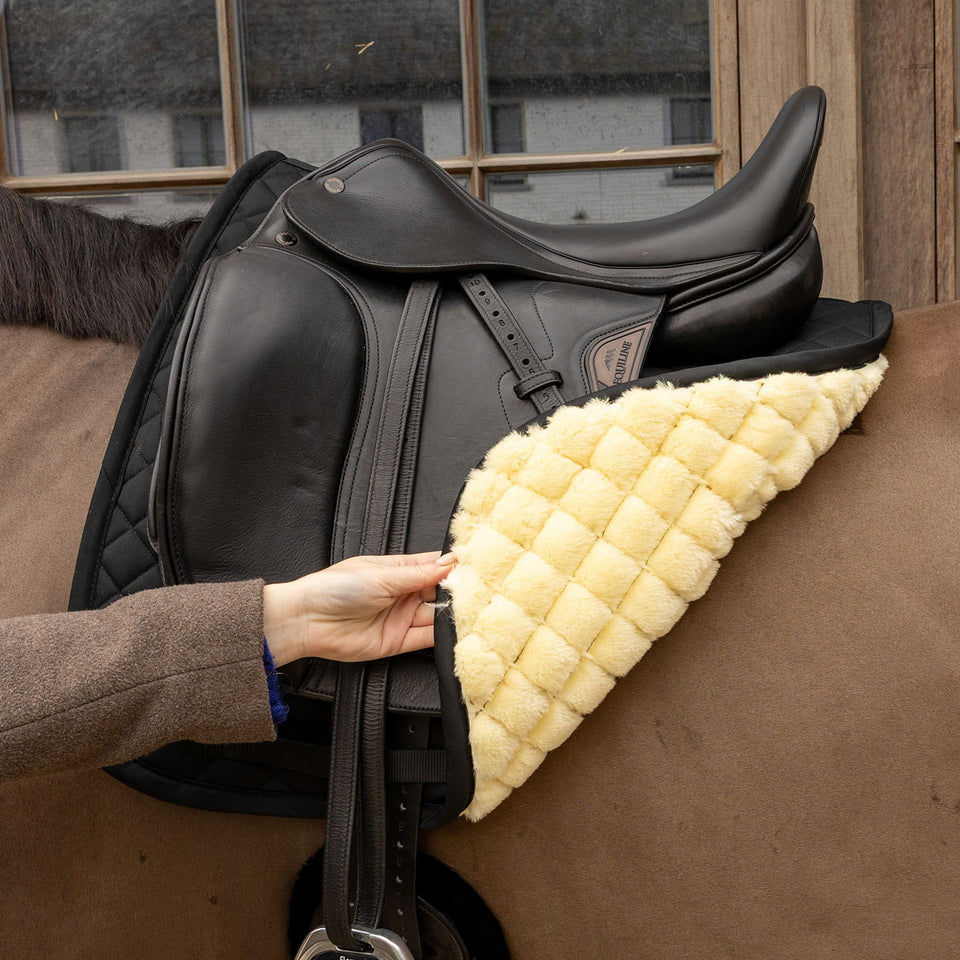 Kentucky Horsewear Skin Friendly Sheepskin Diamond Dressage Saddle Cloth - Black
