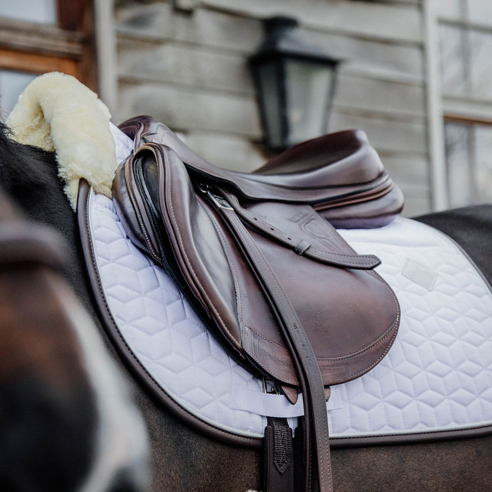 Kentucky Horsewear Skin Friendly Star Quilt Jumping Saddle Cloth - White