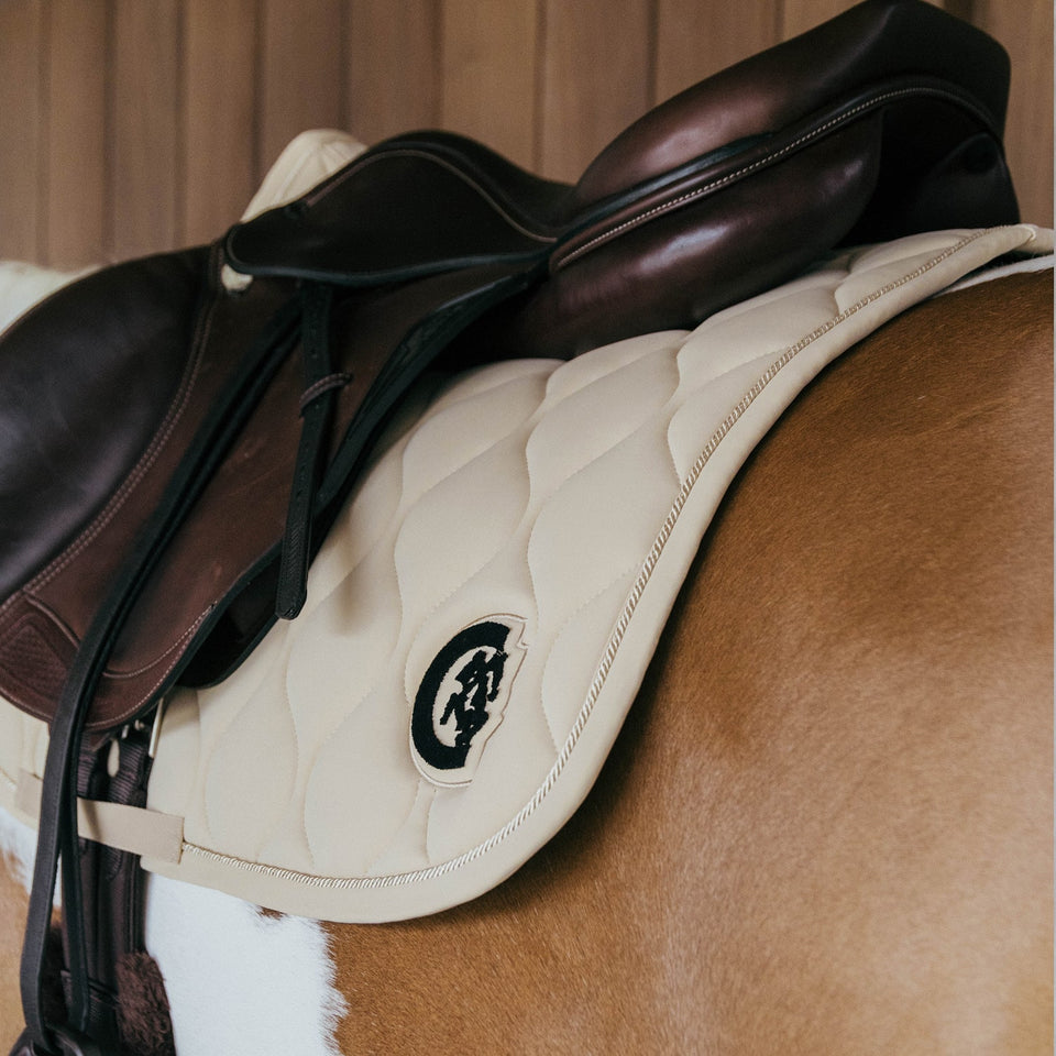 Kentucky Horsewear Wave 3D Logo Saddle Cloth - Beige