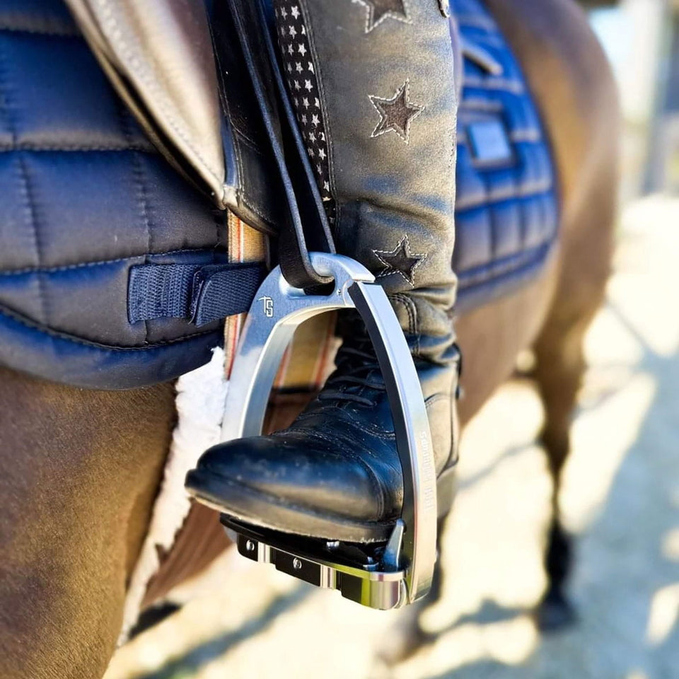 Tech Stirrups Venice Children Stirrups - Silver/Titanium