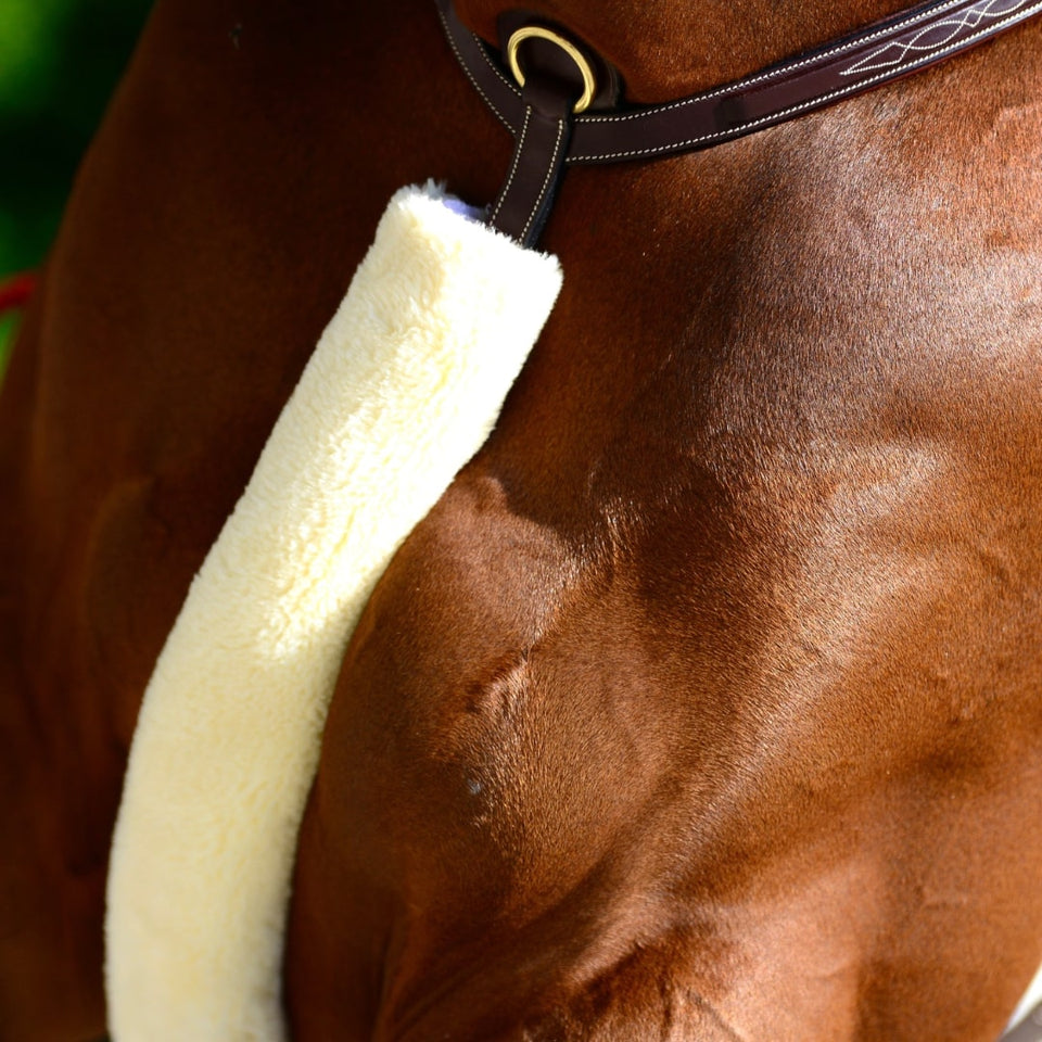 Kentucky Horsewear Sheepskin Breastplate Cover - Natural