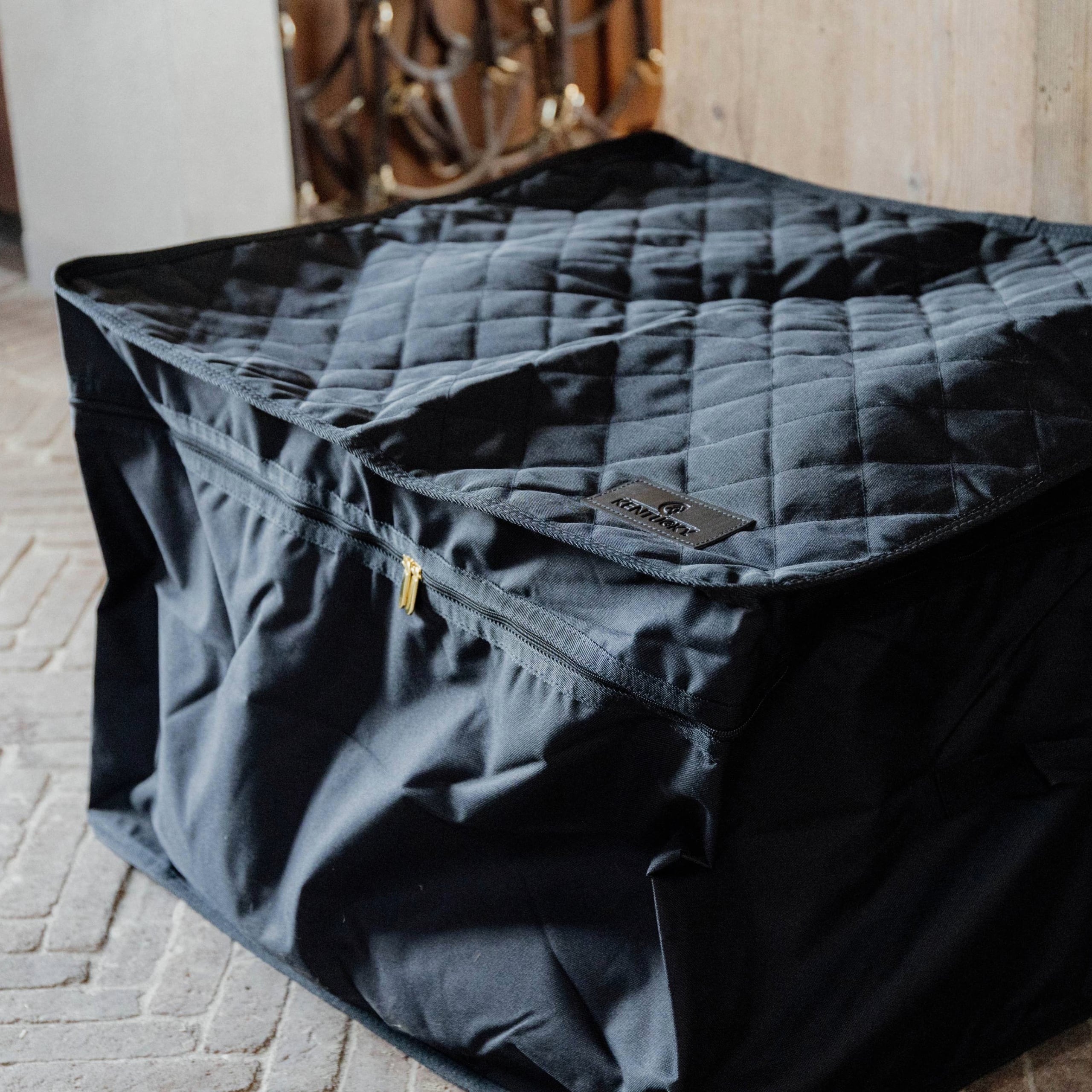Kentucky Rug Bags Kentucky Horsewear Rug and Saddle Pad Bag Pro - Black & Equiport Equestrian