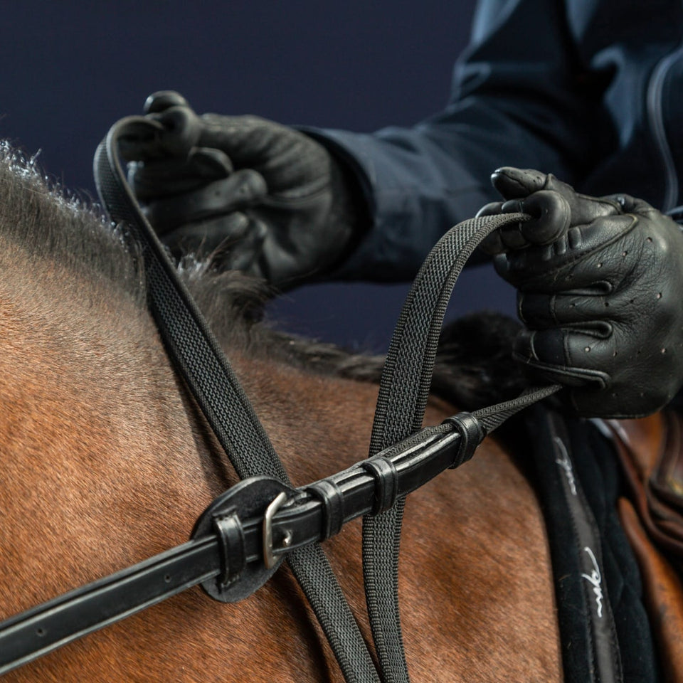 Dy'on New English 5/8in Adjustable Reins - Black